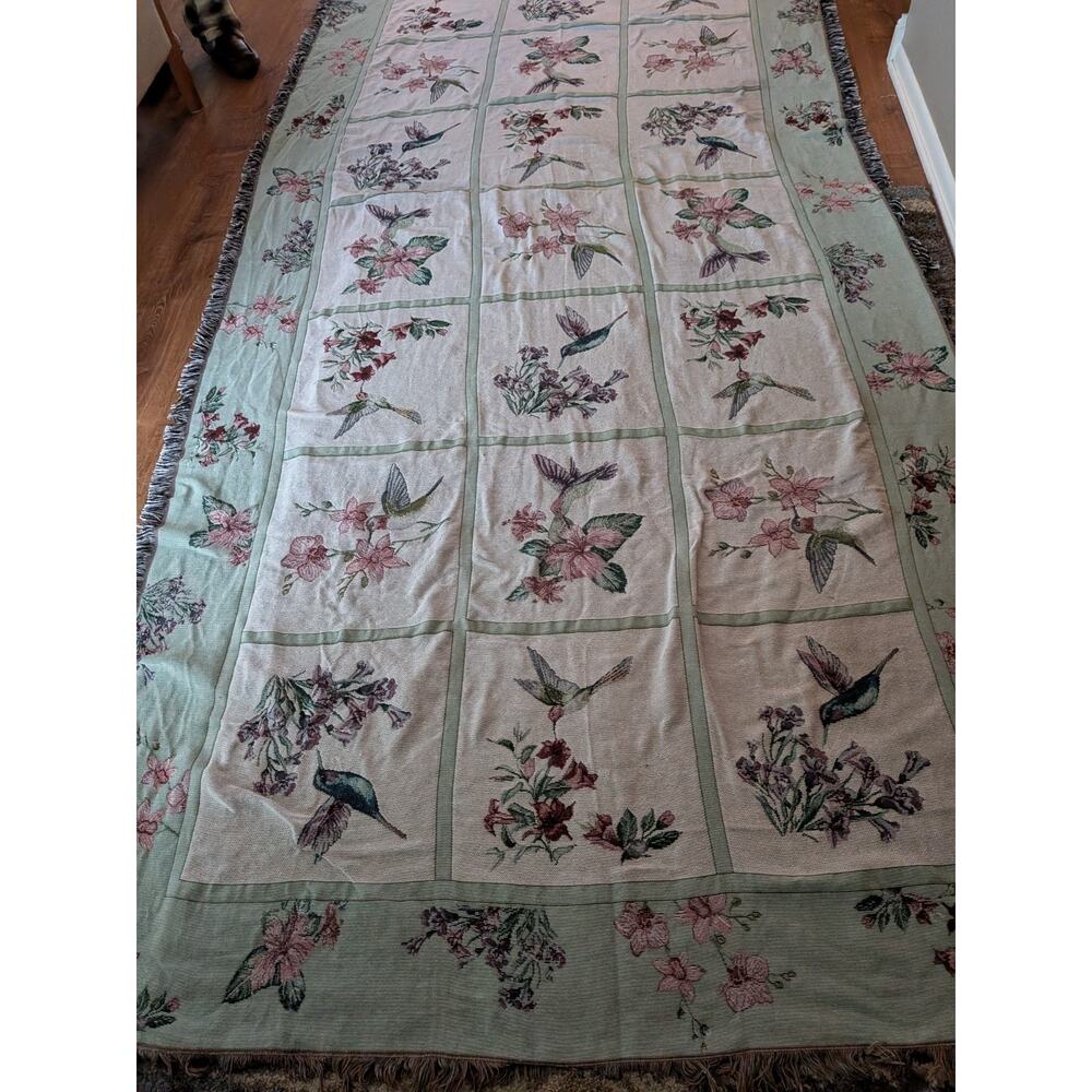 Woven Tapestry King Reversible Bedspread topper / runner / Throw 140 x70